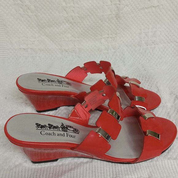 Coach and Four Sandals, size 7.5 - Picture 1 of 13